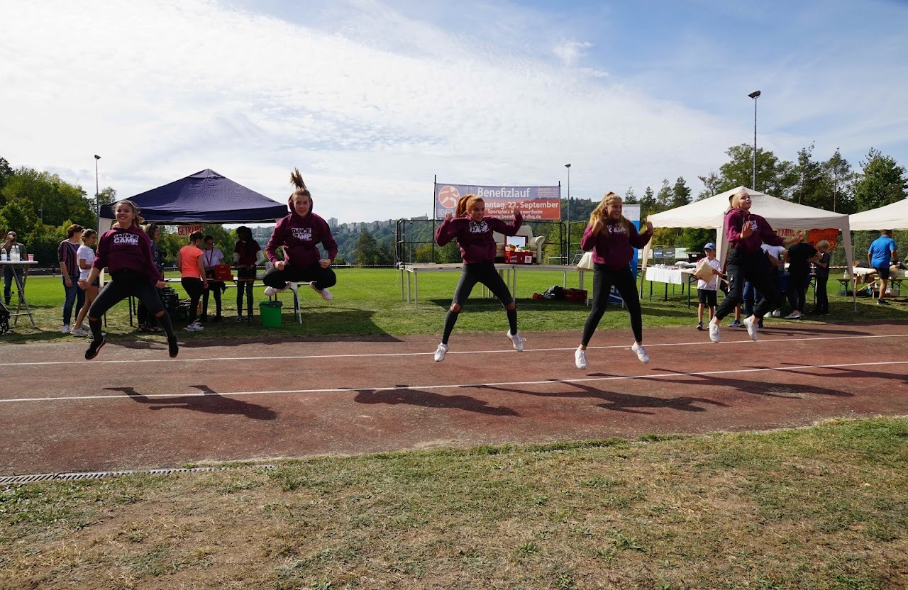 Bild vom 11. Benefizlauf im Jahr 2019. Dies ist das 56. Bild.